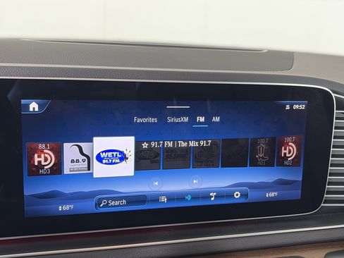 Used 2025 Mercedes-Benz GLE 350 4MATIC image 19