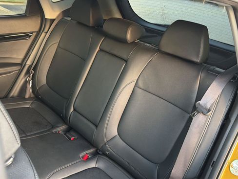 Used 2024 Kia Seltos SX w/ SX Sunroof Package AWD/4WD image 32