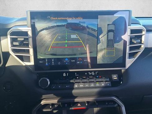 Used 2025 Toyota Tundra Limited image 14