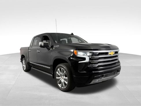 Used 2024 Chevrolet Silverado 1500 High Country AWD/4WD image 5