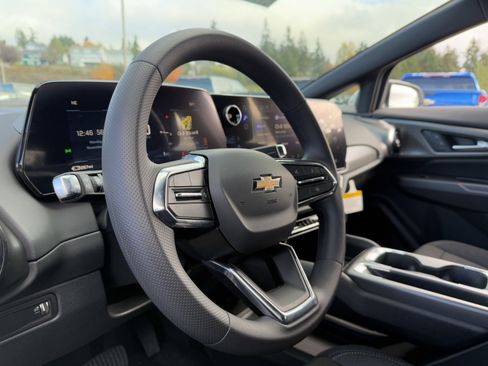 New 2026 Chevrolet Equinox RS image 9