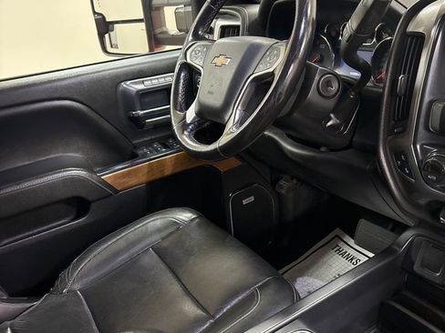 Used 2019 Chevrolet Silverado 2500 LTZ w/ Duramax Plus Package image 27
