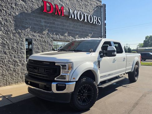 Used 2022 Ford F350 Lariat w/ Lariat Ultimate Package AWD/4WD image 24