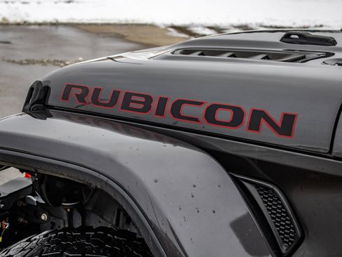 Used 2018 Jeep Wrangler Unlimited Rubicon image 9