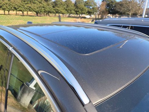 New 2026 BMW X5 xDrive40i w/ Climate Comfort Package image 3