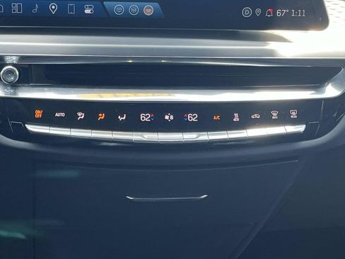 Used 2024 Cadillac Lyriq Sport RWD image 17