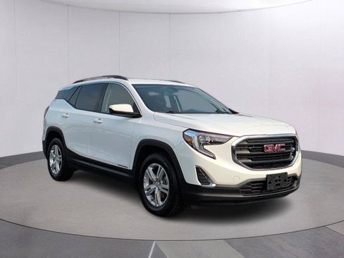 Used 2019 GMC Terrain SLE w/ Driver Convenience Package FWD image 7