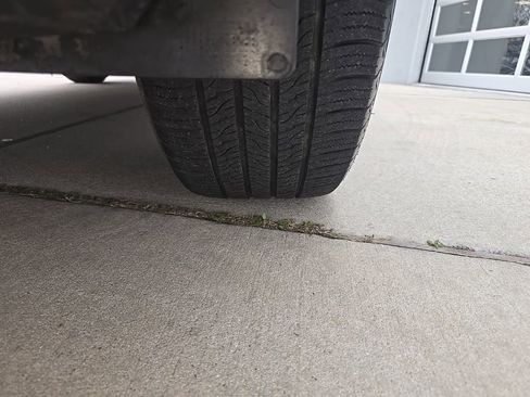 Used 2016 Toyota Highlander Limited image 34