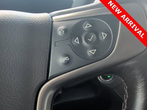 Used 2020 GMC Yukon Denali w/ Denali Premium Package image 23