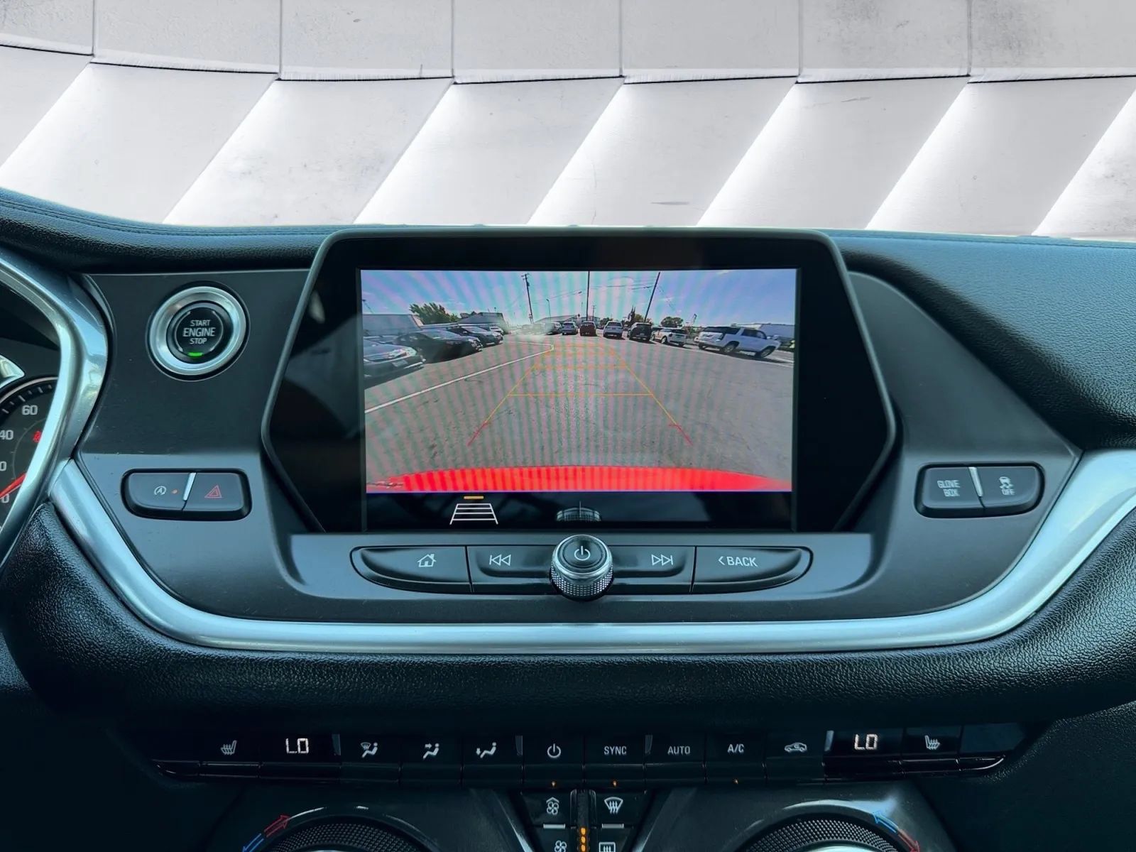 Used 2020 Chevrolet Blazer LT FWD image 15