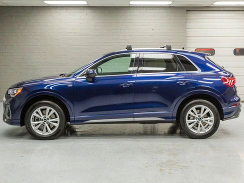 Used 2021 Audi Q3 2.0T Premium w/ Convenience Package image 4