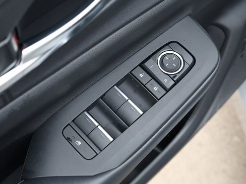 New 2026 Toyota Prius Plug-In Hybrid image 26