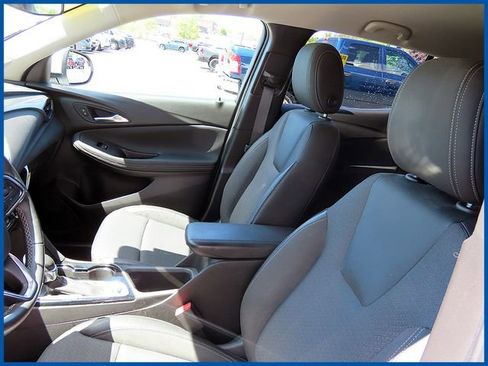 Used 2022 Buick Encore GX Select FWD image 13