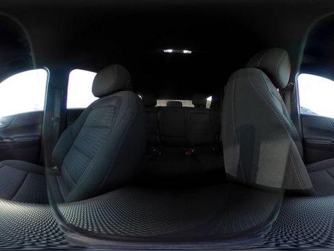 Used 2025 Chevrolet Equinox LT image 42