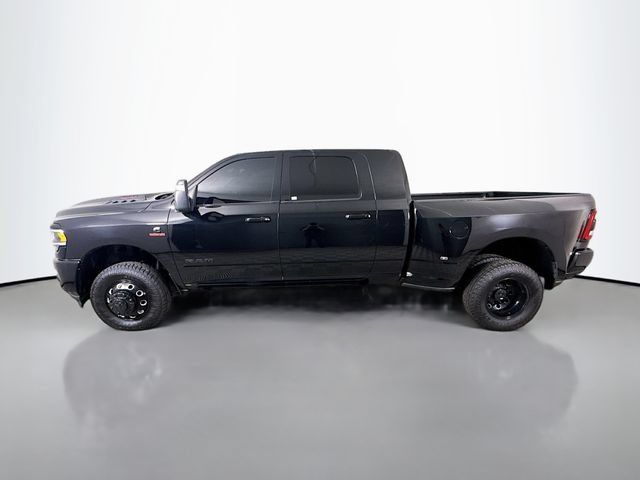 Used 2024 RAM 3500 Laramie w/ Night Edition AWD/4WD image 4