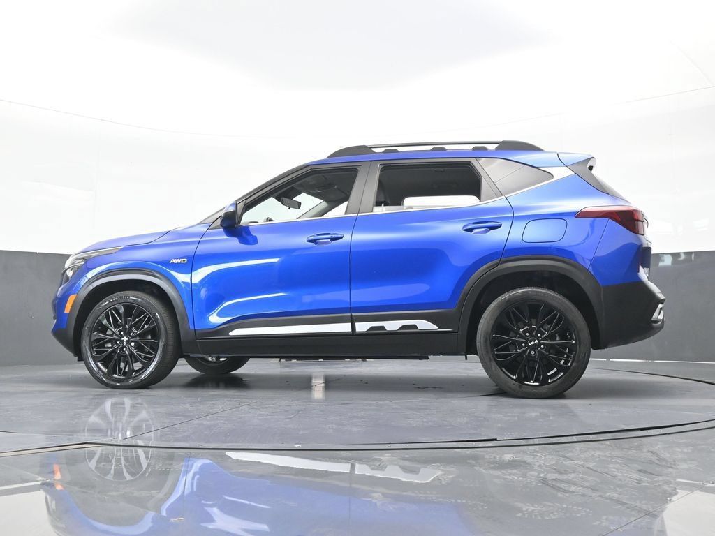 Used 2023 Kia Seltos Nightfall Edition AWD/4WD image 55