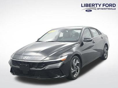 Used 2025 Hyundai Elantra Limited