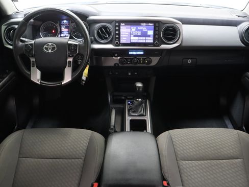 Used 2022 Toyota Tacoma SR5 w/ Technology Package RWD image 28