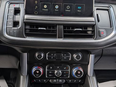 Certified 2022 GMC Yukon SLT w/ SLT Premium Package image 19