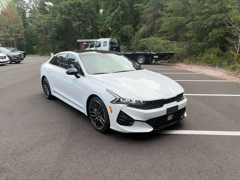 Used 2023 Kia K5 GT w/ GT1 Package FWD image 3