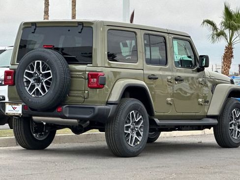 New 2026 Jeep Wrangler Unlimited Sahara AWD/4WD image 8