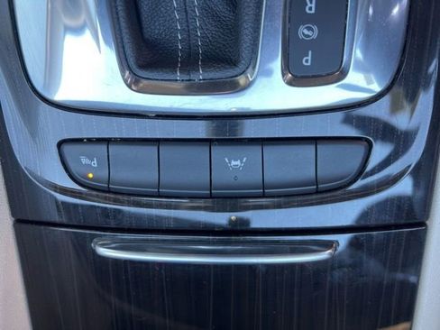 Used 2020 Buick Regal Essence image 23