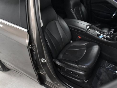 Used 2019 Buick Envision Essence image 15