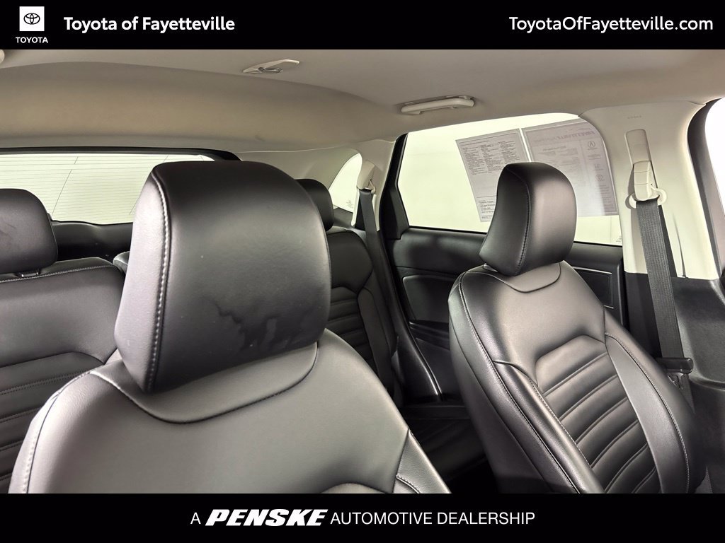 Used 2022 Ford Edge SEL AWD/4WD image 14