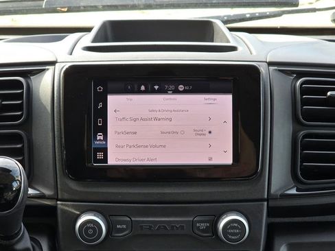 Used 2025 RAM ProMaster 3500 w/ Convenience Group image 37