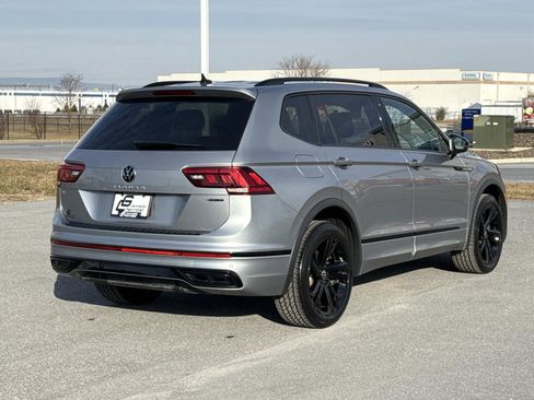 Used 2023 Volkswagen Tiguan SE R-Line image 24