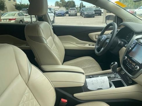 Used 2020 Nissan Murano Platinum w/ Cargo Package FWD image 8