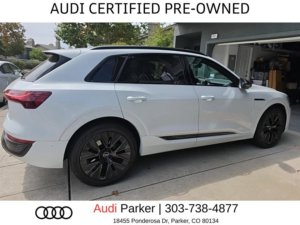 Used 2024 Audi Q8 e-tron Prestige w/ Prestige Package AWD/4WD image 4