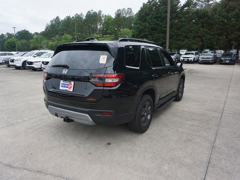 Used 2024 Honda Pilot TrailSport image 26