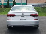 Used 2020 Volkswagen Passat 2.0T SE w/ Sunroof Package image 5