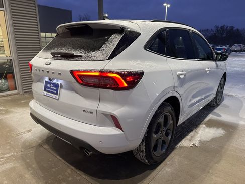 Certified 2023 Ford Escape ST-Line w/ Tech Pack #1 image 8