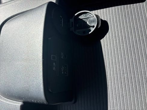 Used 2016 RAM 1500 Laramie w/ Convenience Group AWD/4WD image 43