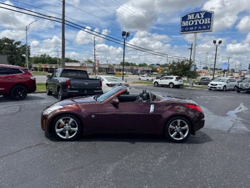 Used 2006 Nissan 350Z Grand Touring RWD image 2
