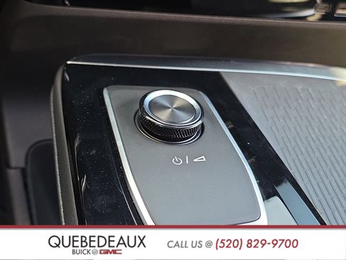 Used 2025 Buick Enclave Sport Touring w/ Super Cruise Package FWD image 22
