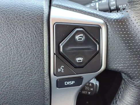 Used 2014 Toyota 4Runner Limited image 18