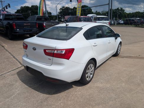 Used 2015 Kia Rio LX w/ Power Package FWD image 5