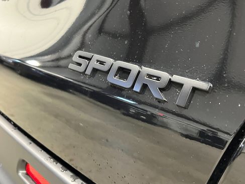 New 2026 Honda HR-V Sport image 6