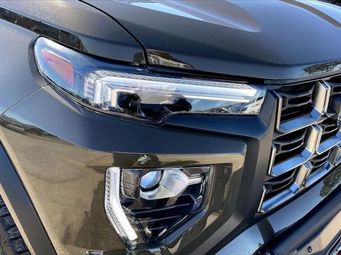 Used 2023 GMC Canyon AT4 w/ AT4 Premium Package image 33