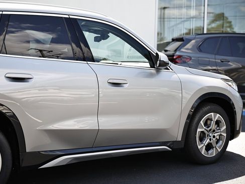 New 2026 BMW X1 xDrive28i w/ Technology Package image 4