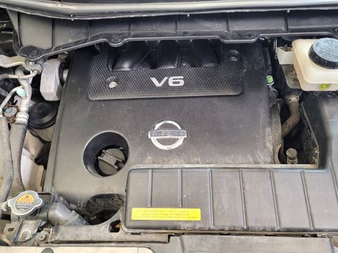 Used 2015 Nissan Quest S FWD image 30