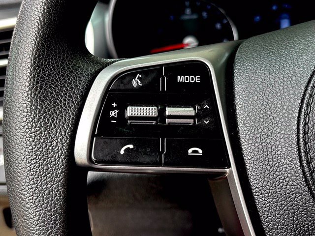 Used 2019 Kia Sorento FWD image 19