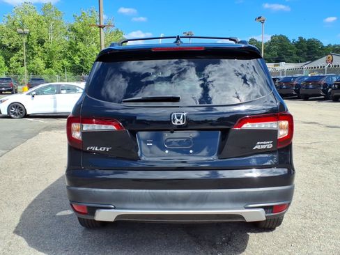 Used 2022 Honda Pilot Sport image 5