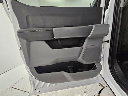 Used 2023 Ford F350 XLT image 24