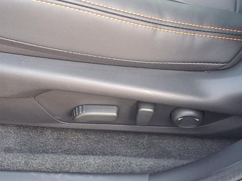 New 2025 Subaru Crosstrek 2.5i Limited image 15