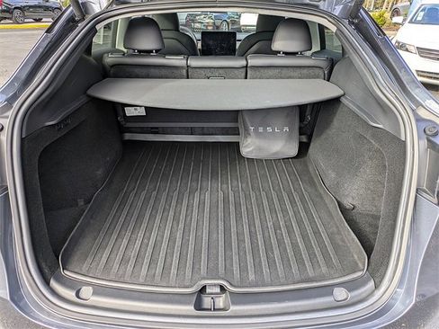Used 2023 Tesla Model Y Long Range image 12