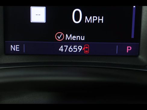 Used 2022 GMC Terrain SLT w/ Infotainment Package II AWD/4WD image 26